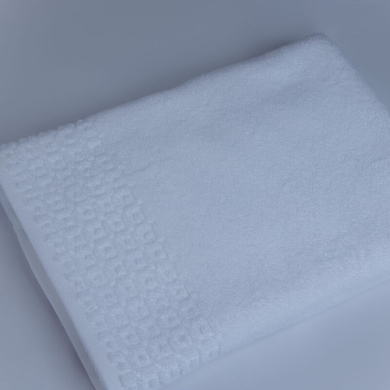 Classic - Bath Towel (White)