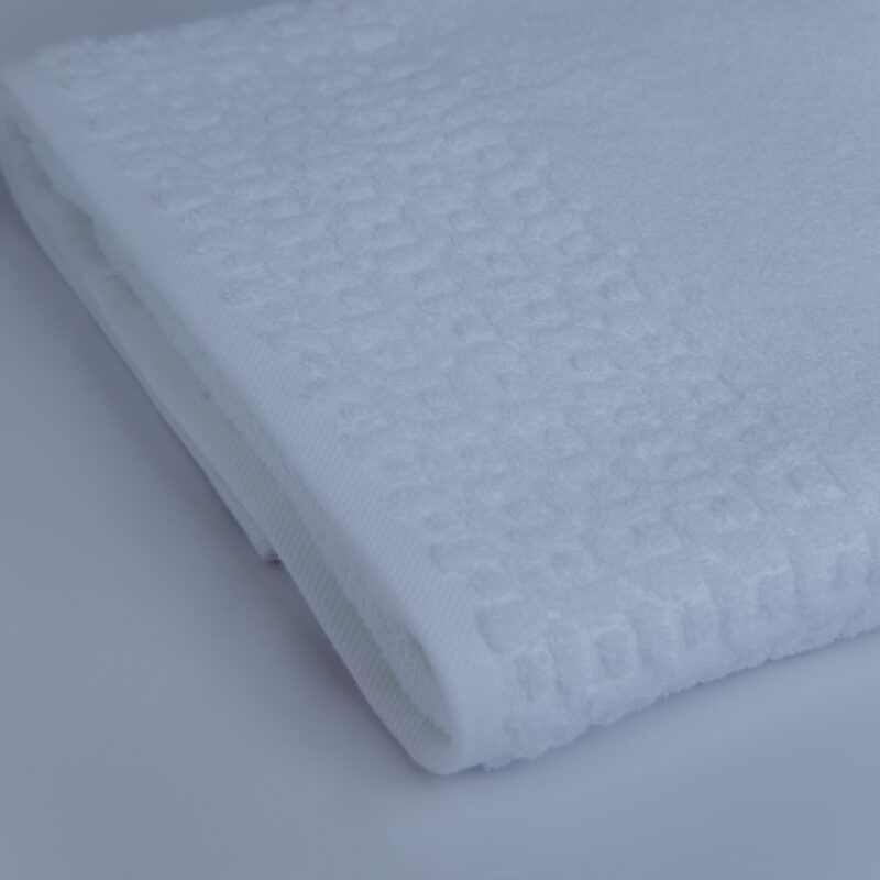 White – Binash Classic Towel Set