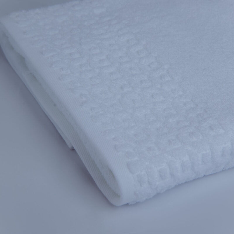 White – Binash Classic Towel Set