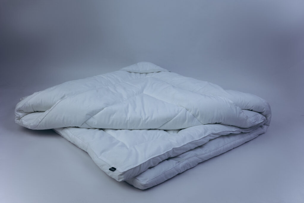 7ft × 7ft Mattress Topper – 5cm Thick