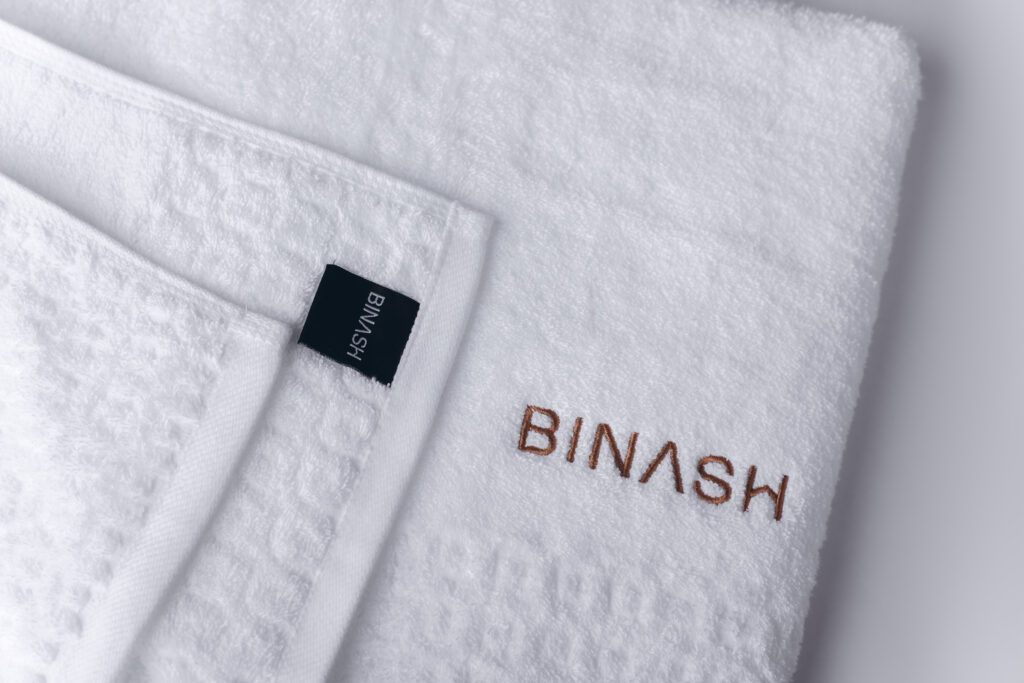 White Signature Bath Towel